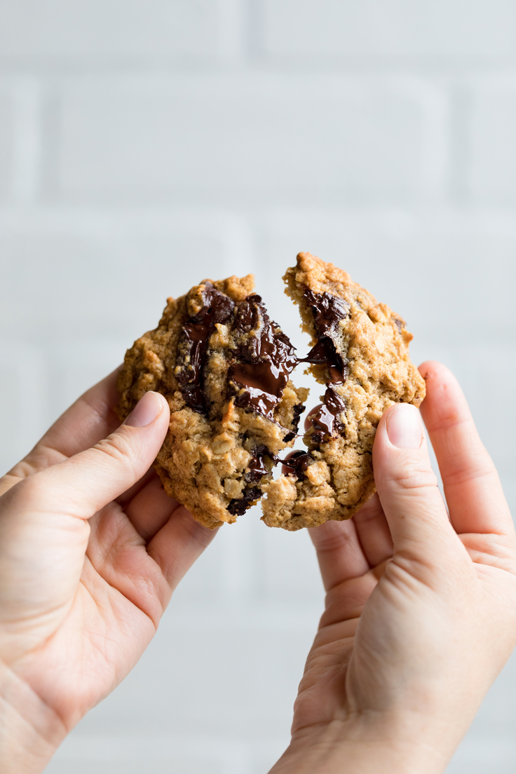 Vegan Oatmeal Chocolate Chip Cookies Make It Dairy Free