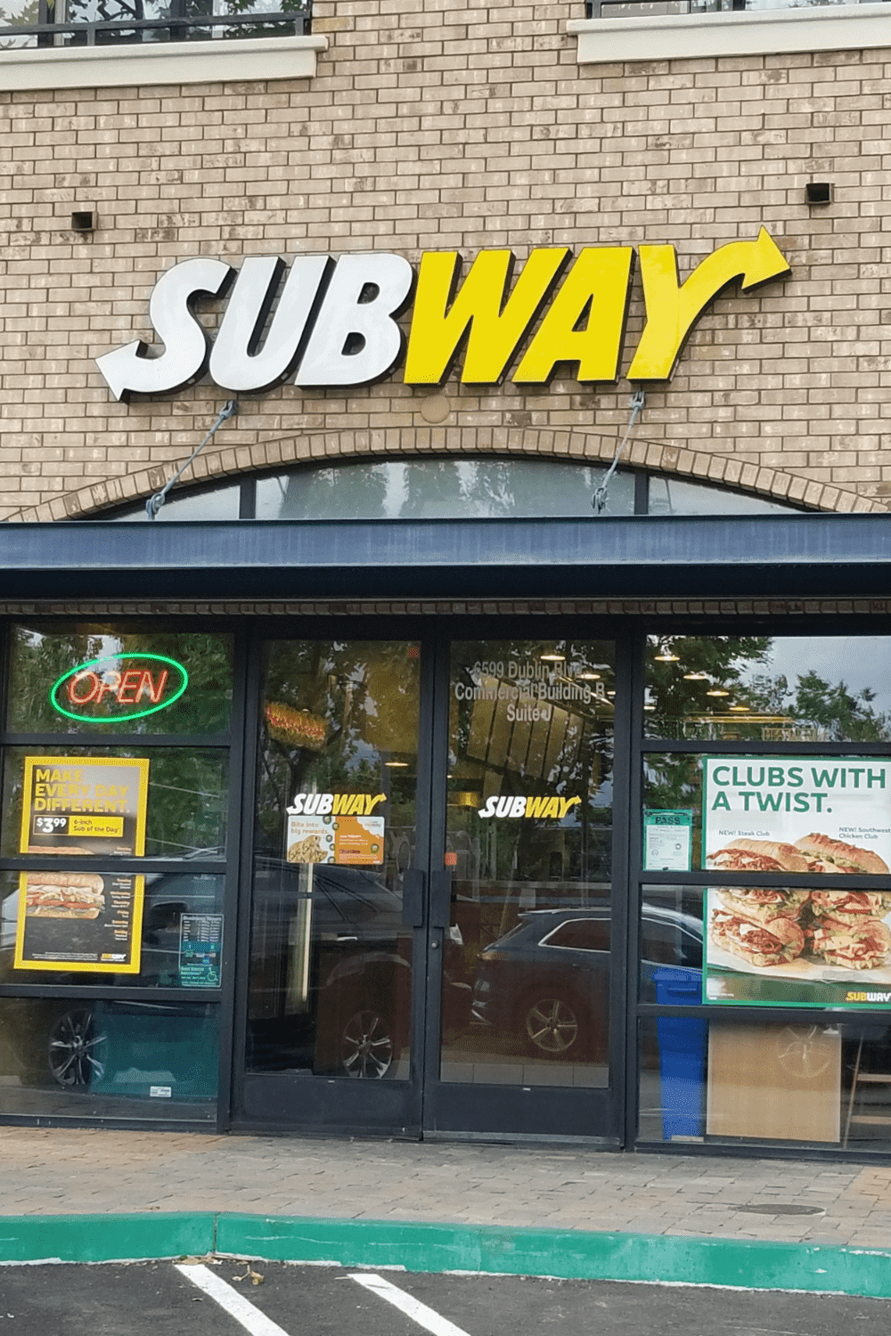 Where Does Subway Get Its Meat In 2022? (Your Full Guide)