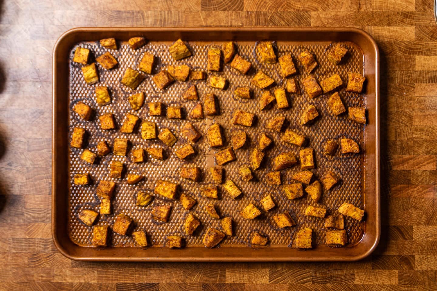 roasted sweet potatoes on a baking sheet.